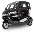 Skuter-elektryczny-zabudowany-micro-car-bili-bike-J1-czarny-1.webp